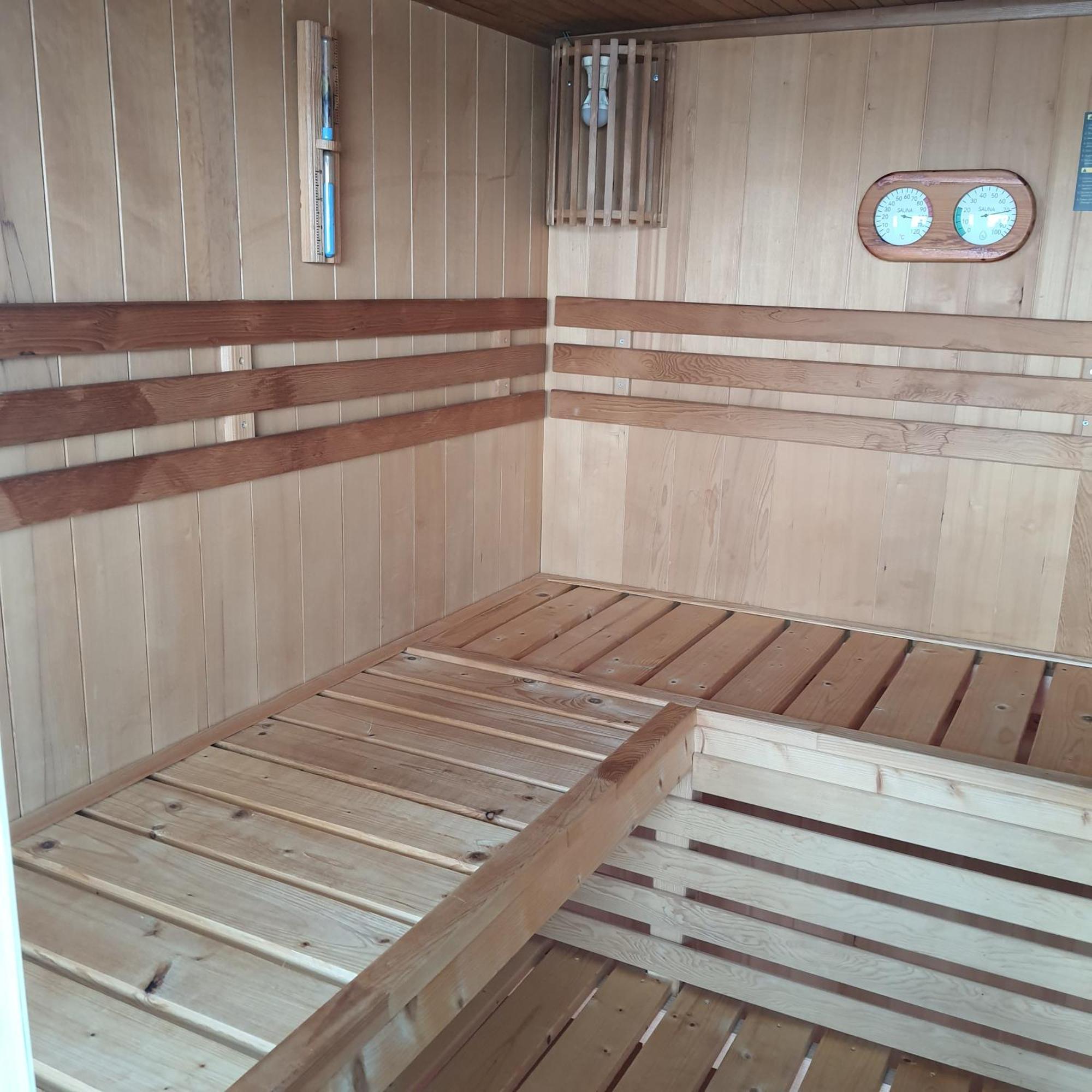 Schwimmendes Ferienhaus Sky Elsterheide 외부 사진